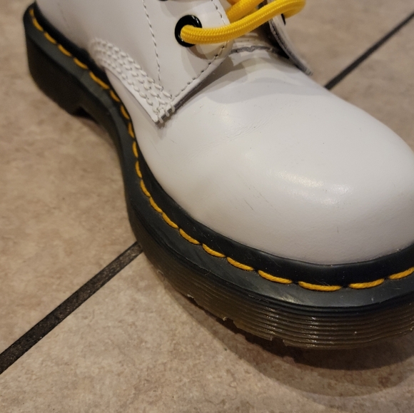 Dr. Martens AirWair Combat Boots - White with Yellow Laces - Size 5 - Picture 8 of 11